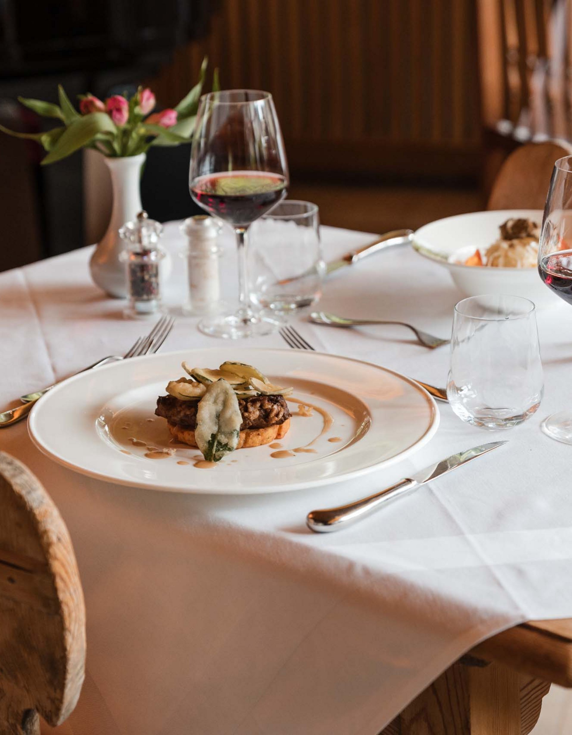 Al Plan: scatti di un hotel fuori dagli schemi. Al Plan: scatti di un hotel fuori dagli schemi.